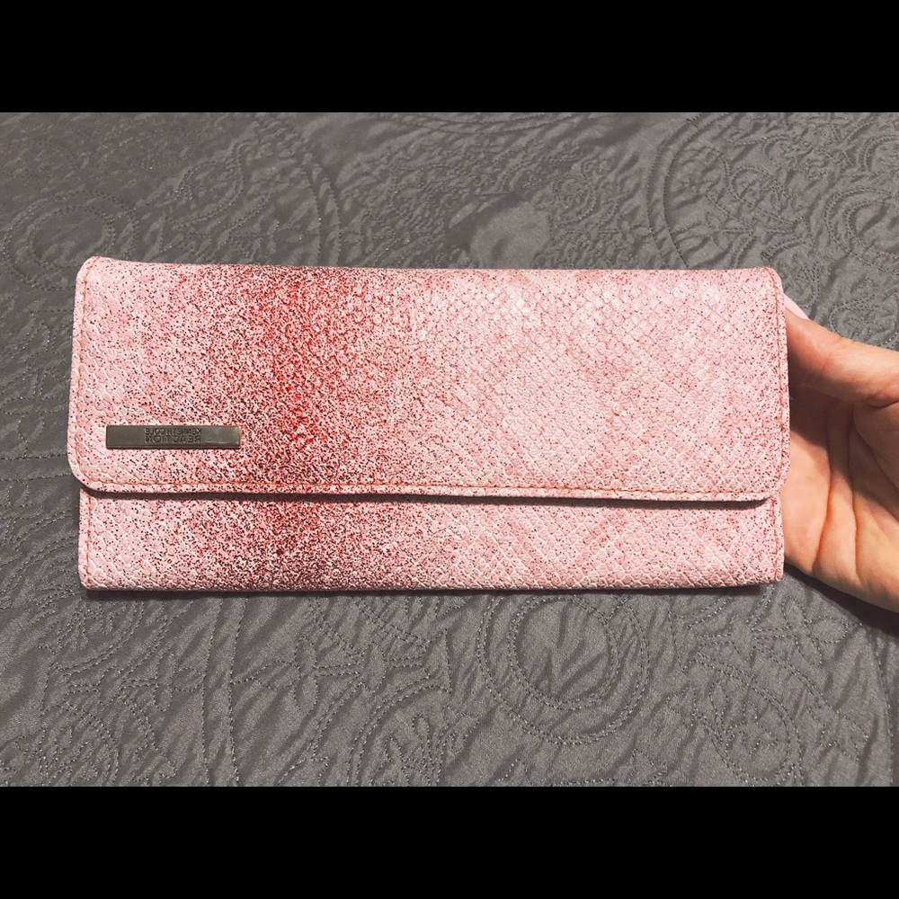 Kenneth Cole Reaction Pink Shimmer Trifold Wallet